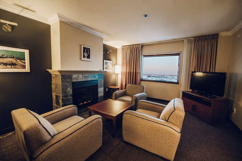 The Explorer Hotel Yellowknife Phòng bức ảnh