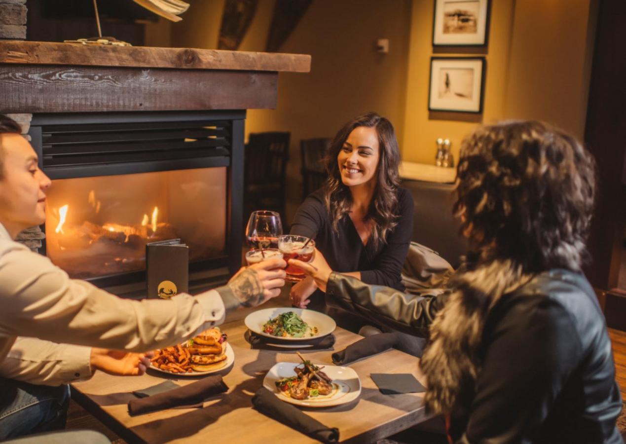 The Explorer Hotel Yellowknife Ngoại thất bức ảnh