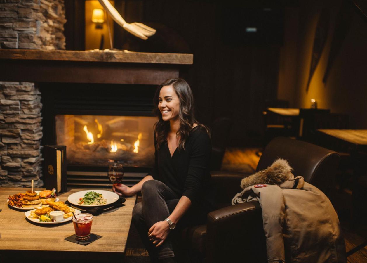 The Explorer Hotel Yellowknife Ngoại thất bức ảnh