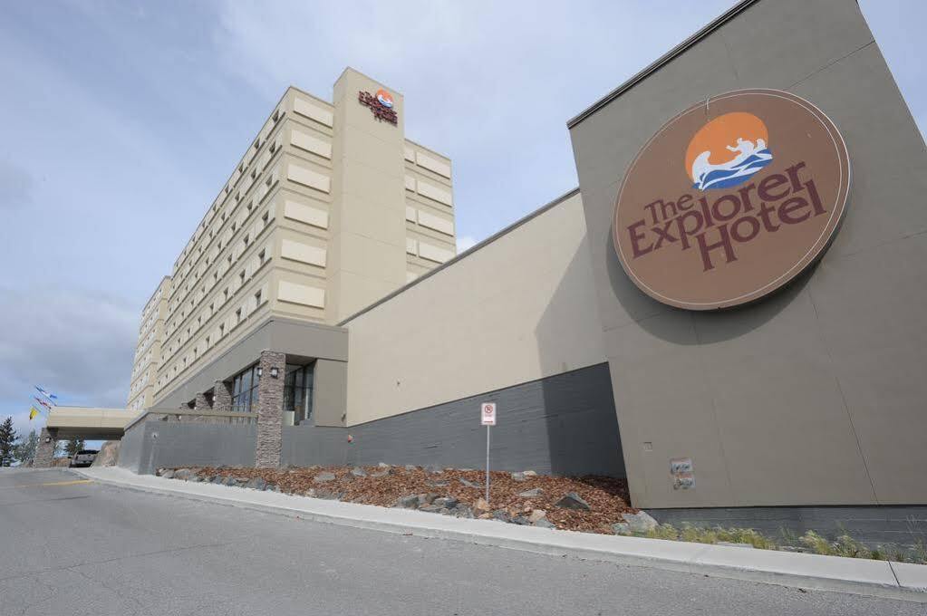The Explorer Hotel Yellowknife Ngoại thất bức ảnh